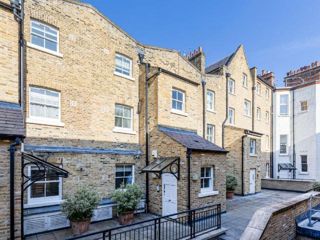 Apartment for rent in Chelsea, Greater London