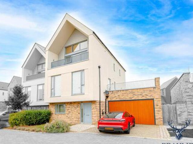 House for sale in Chelmsford, Essex