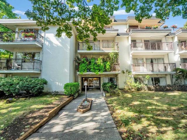 Apartment for rent in Vancouver, British Columbia