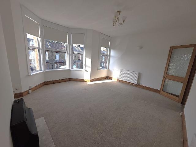 Apartment for rent in North Finchley, Greater London