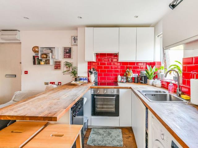 Apartment for rent in London Borough of Southwark, Greater London