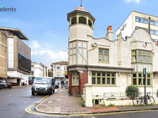 Apartment for rent in Round Hill, Brighton