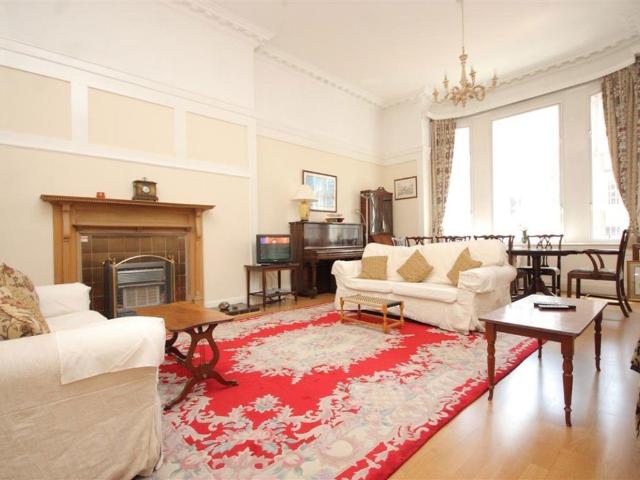 Apartment for rent in New Town, Scotland
