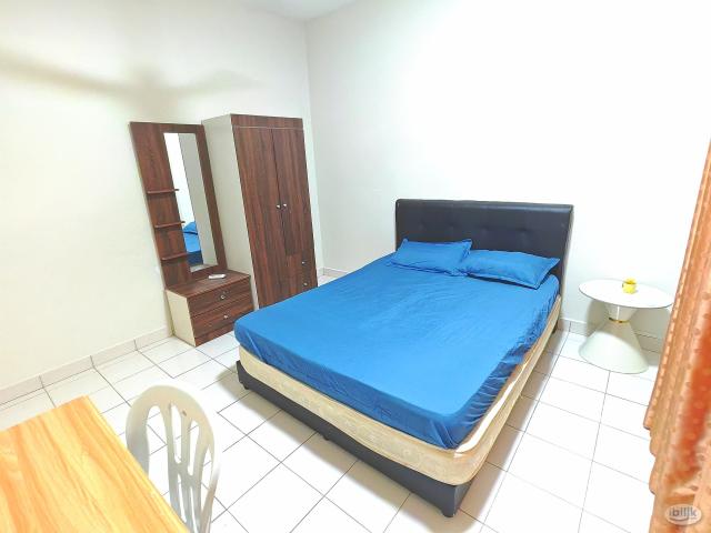 Room for rent in Petaling, Damansara Damai