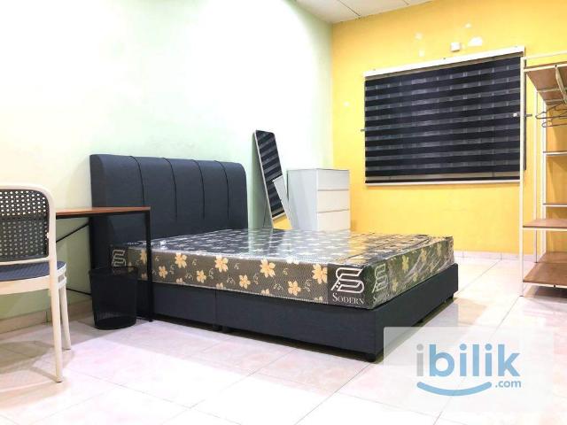 Room for rent in Malaka