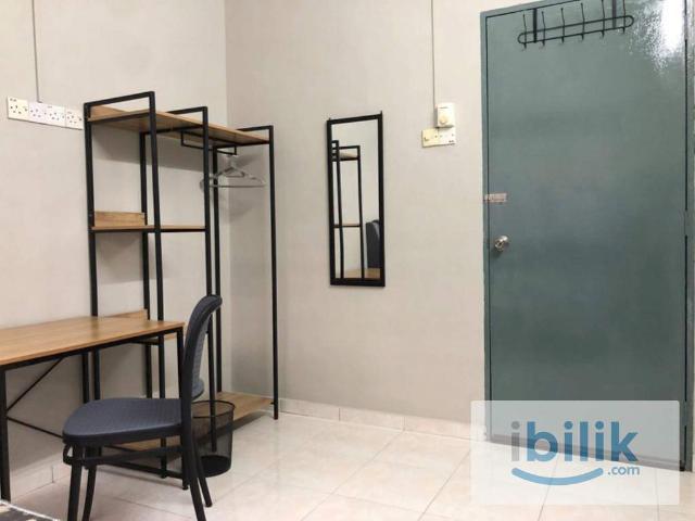 Room for rent in Malaka