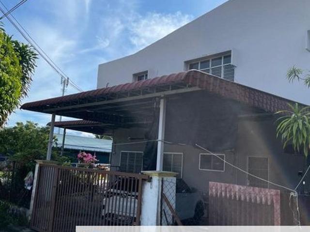 Shop for sale in Perak