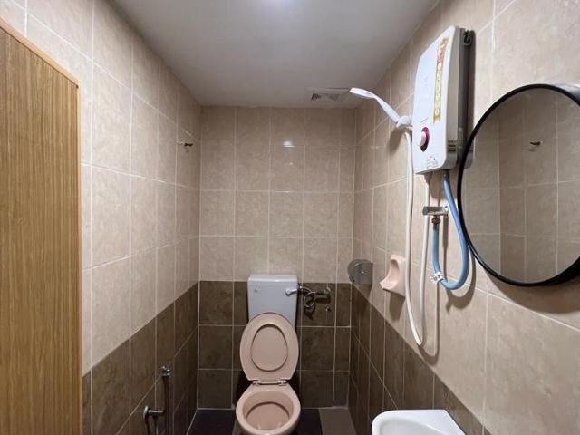 Room for rent in Petaling, Damansara Damai