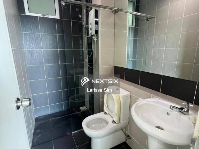 Residential House for sale in Kuching, Bahagian Kuching