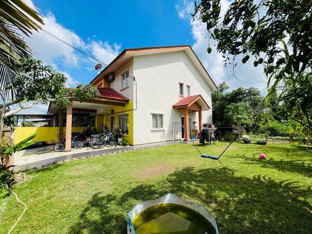Terraced House for sale in Tanjong Sepat, Selangor