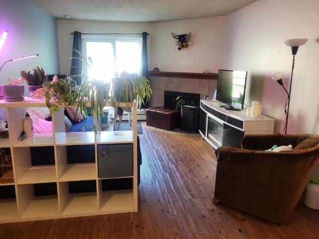 Apartment for rent in Canyon Meadows, Calgary