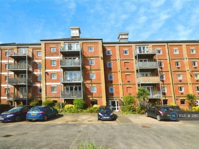 Apartment for rent in Mistley, Dale Hill