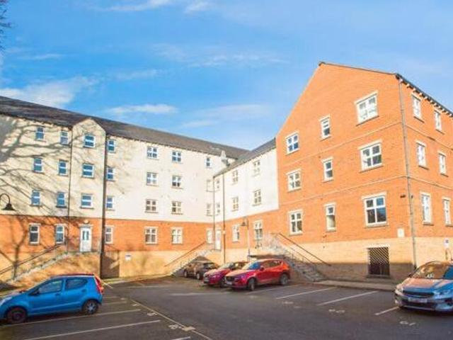 House for sale in Salterhebble, Halifax