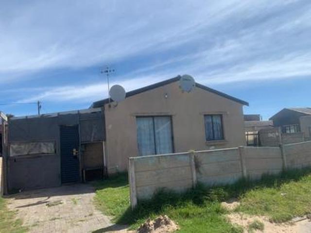 House for sale in Eersterivier, City of Cape Town