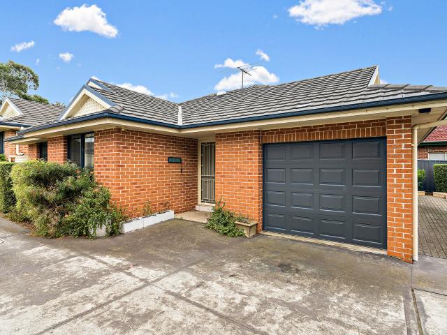 Villa for sale in Sans Souci, New South Wales
