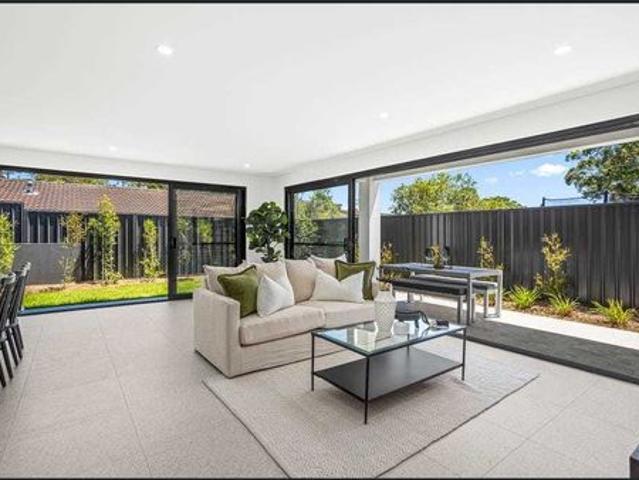 Townhouse for rent in Sutherland Shire, Sydney