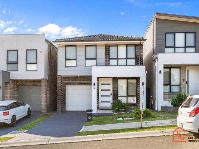 Townhouse for sale in Sydney, New South Wales