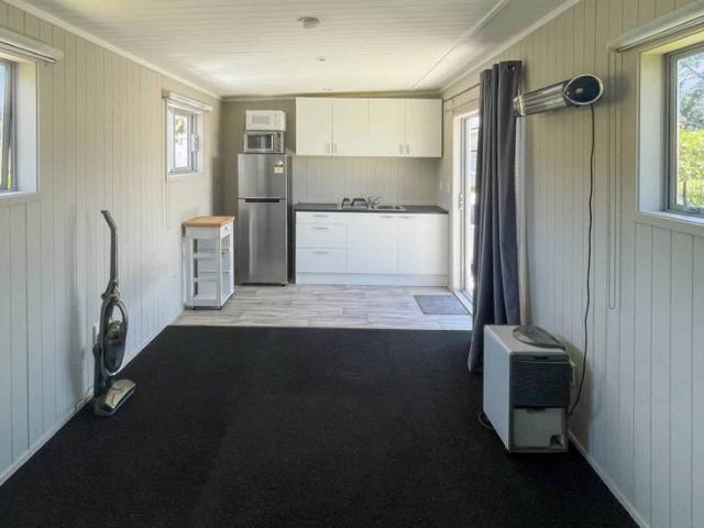 Property for rent in Wairau Valley