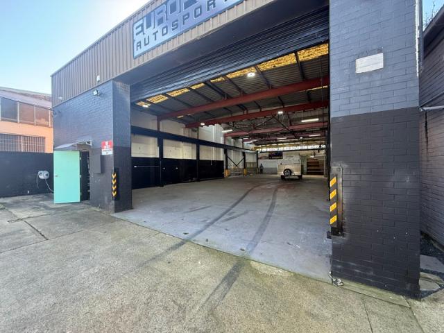 Warehouse for rent in St George, Sydney