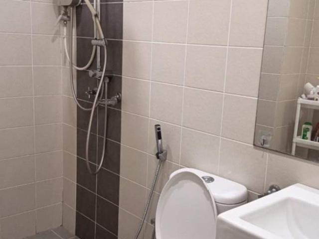 Room for rent in Petaling, Damansara Damai