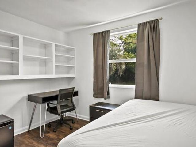 Room for rent in Jacksonville, Florida
