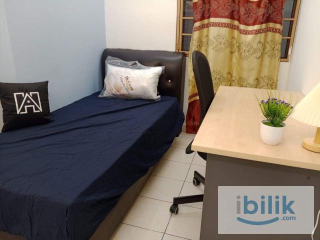 Room for rent in Country Heights Damansara, Kuala Lumpur