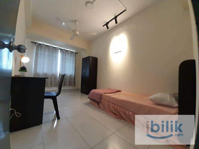 Room for rent in Taman Esplanad, Kuala Lumpur