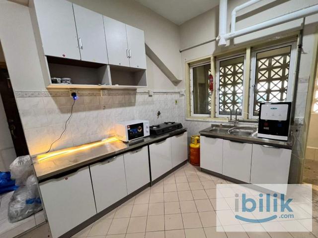 Room for rent in Country Heights Damansara, Kuala Lumpur