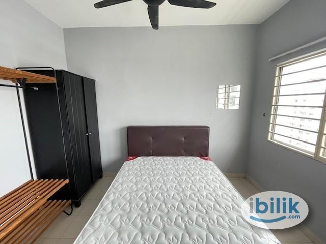 Room for rent in Petaling, Damansara Damai