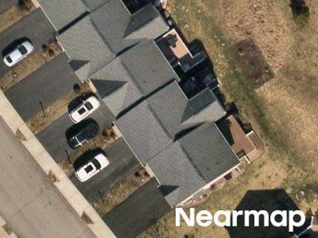 Townhouse for sale in Carnegie