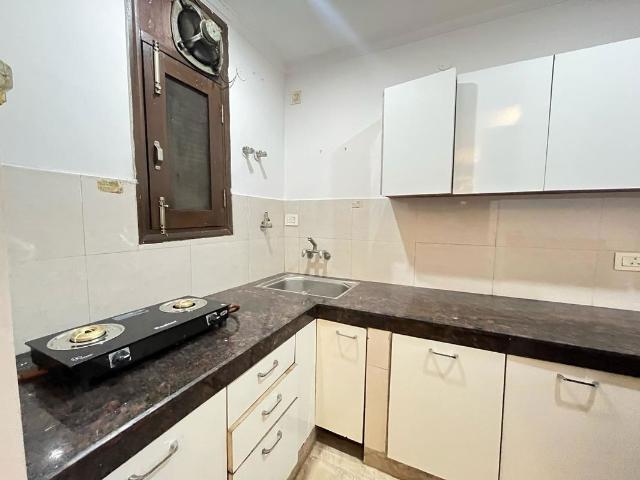 Property for rent in Deri