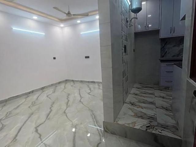 Property for rent in Deri