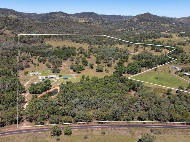 Cottage for sale in Grattai, New South Wales