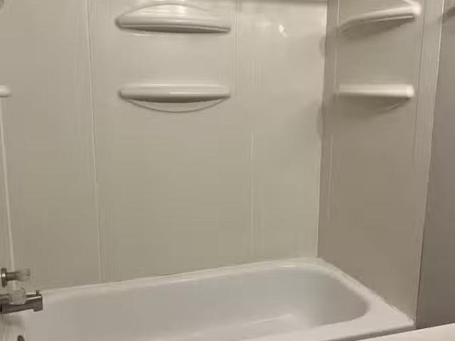 Condo for rent in Monroeville