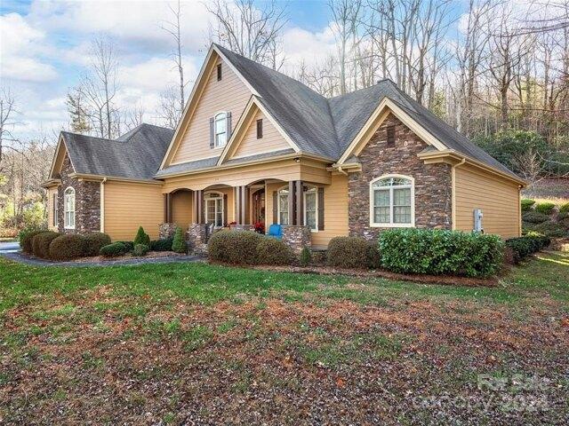 House for sale in Zirconia