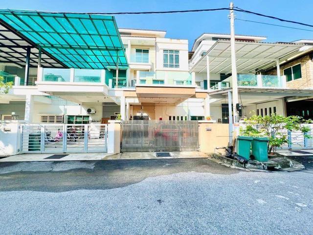 Terraced House for sale in Wellesley, Penang