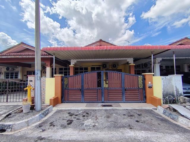 Terraced House for sale in Wellesley, Penang
