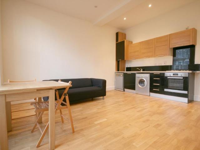 House for rent in Holloway, Greater London