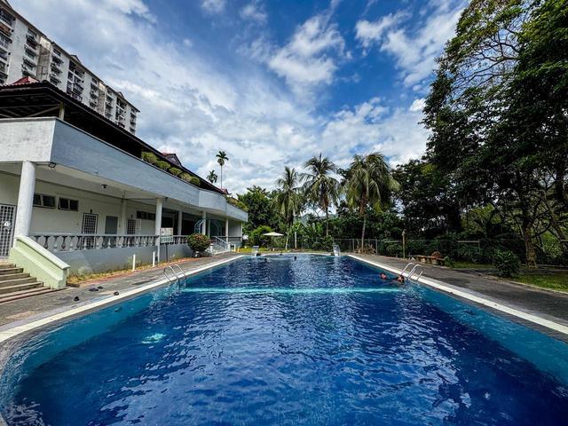Apartment for sale in Country Heights Damansara, Kuala Lumpur