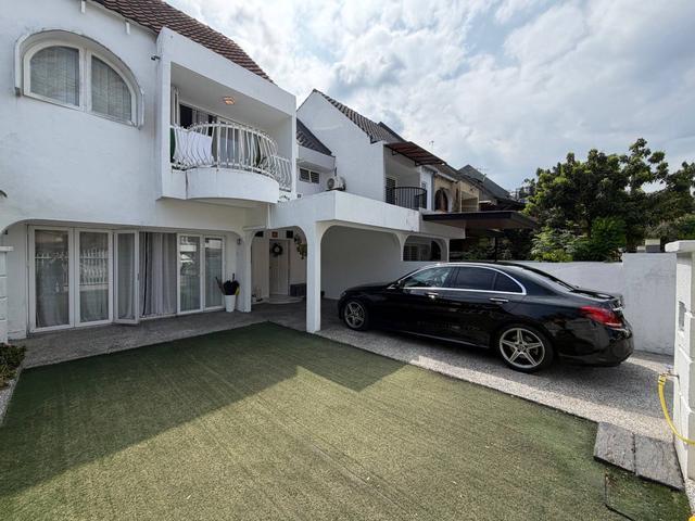 Terraced House for sale in Country Heights Damansara, Kuala Lumpur
