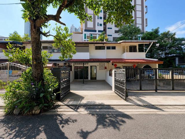 Terraced House for sale in Country Heights Damansara, Kuala Lumpur