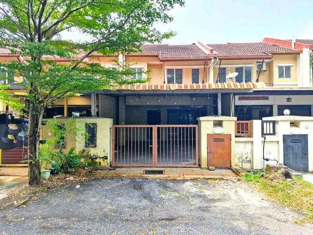 Terraced House for sale in Majlis Bandaraya Subang Jaya, Petaling