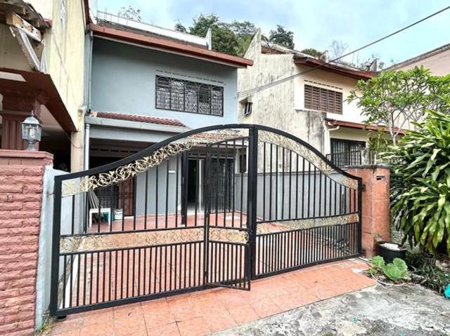 Terraced House for sale in Country Heights Damansara, Kuala Lumpur