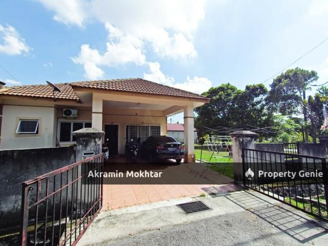 Residential House for sale in Sendayan Village, Negeri Sembilan