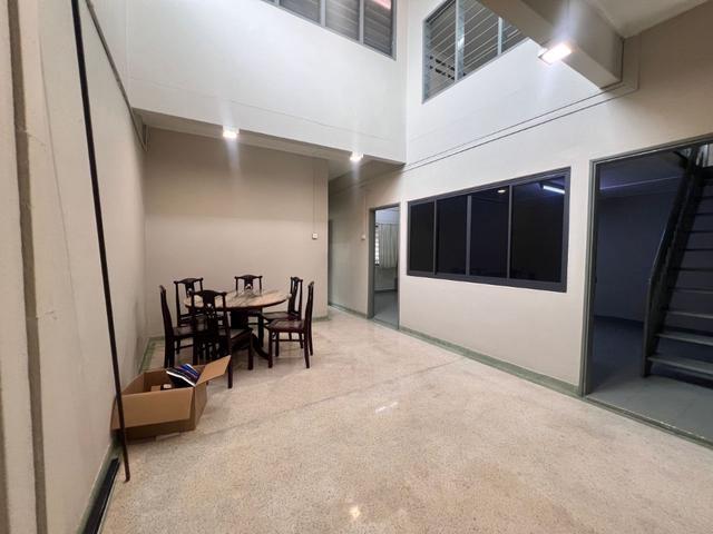 Terraced House for sale in Salak Selatan