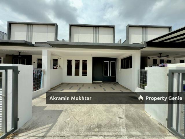 Terraced House for sale in Tanjong Sepat, Selangor