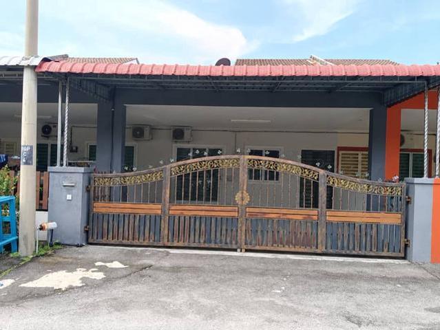 Terraced House for sale in Perak, Gopeng