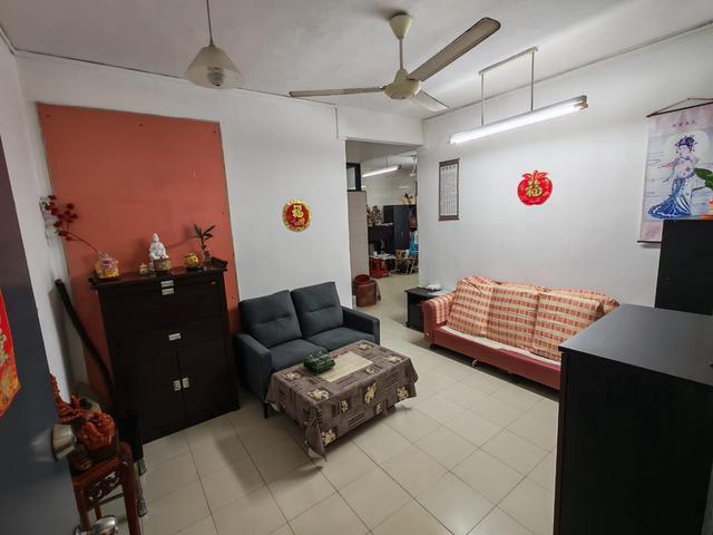 Apartment for sale in Malaka