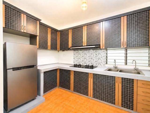 Apartment for sale in Petaling, Damansara Damai