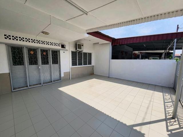 Terraced House for sale in Ujong Pasir, Malaka